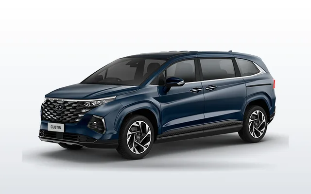 Hyundai Custin