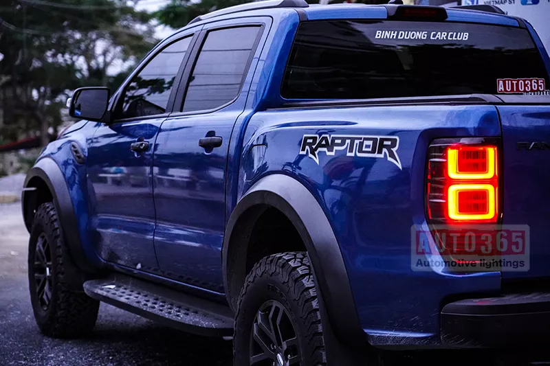 NÂNG CẤP BỘ ĐÈN HẬU MẪU RANGE ROVER CHO BÁN TẢI FORD RANGER RAPTOR TẠI AUTO365 - Hình 1