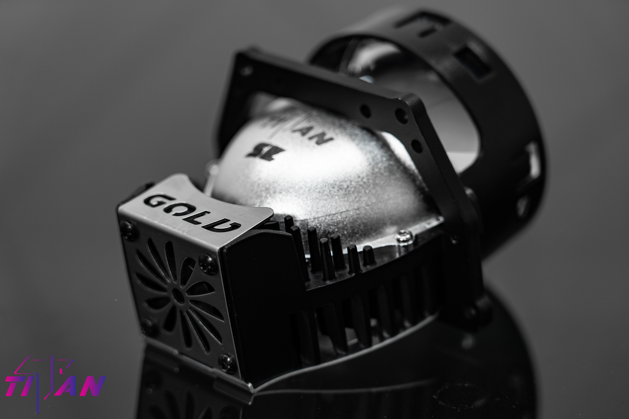 BI LED TITAN GOLD SE