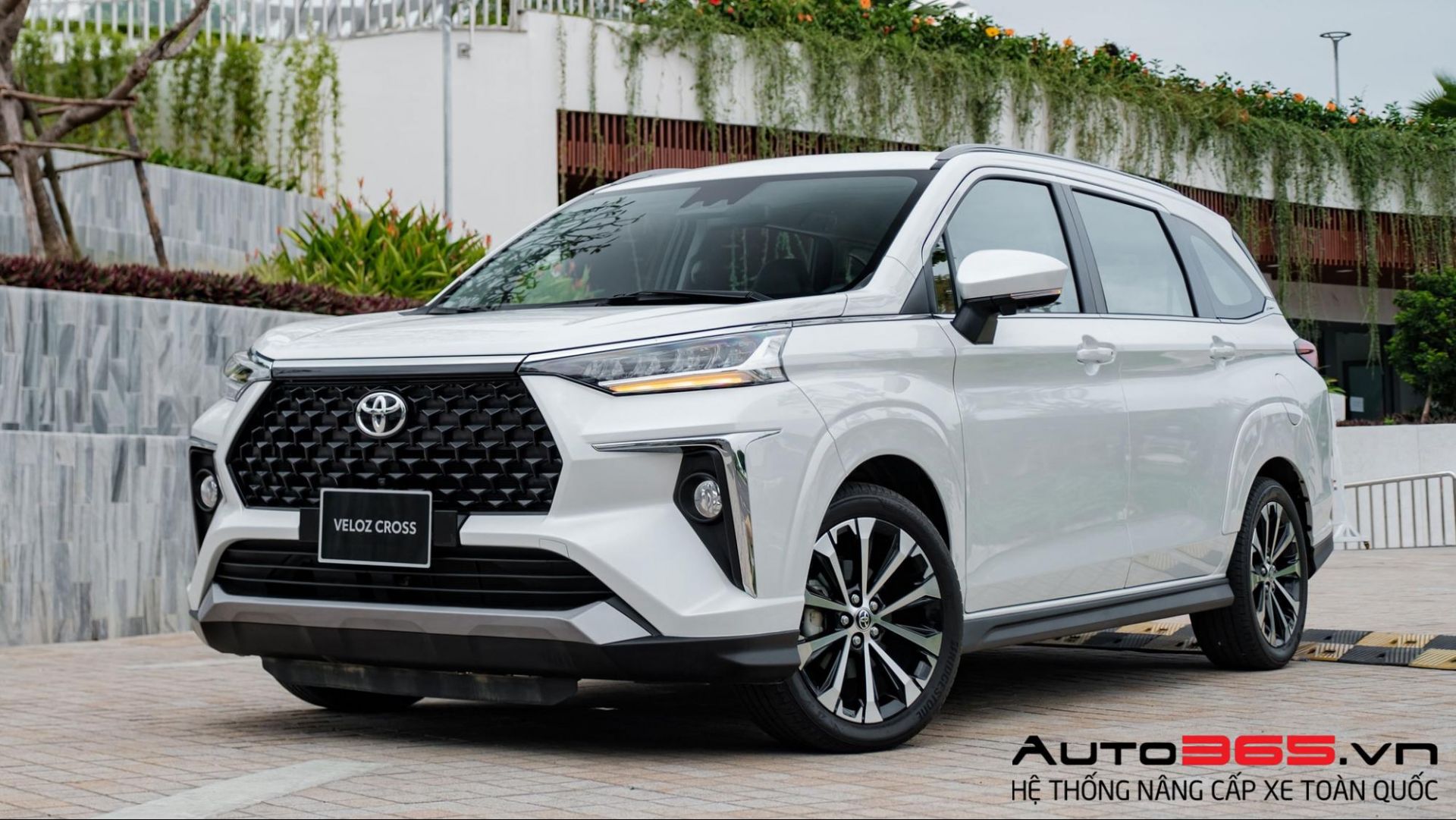 SO SÁNH CÁC DÒNG XE GIÁ TẦM TRUNG ĐƯỢC QUAN TÂM NHIỀU Ở VIỆT NAM