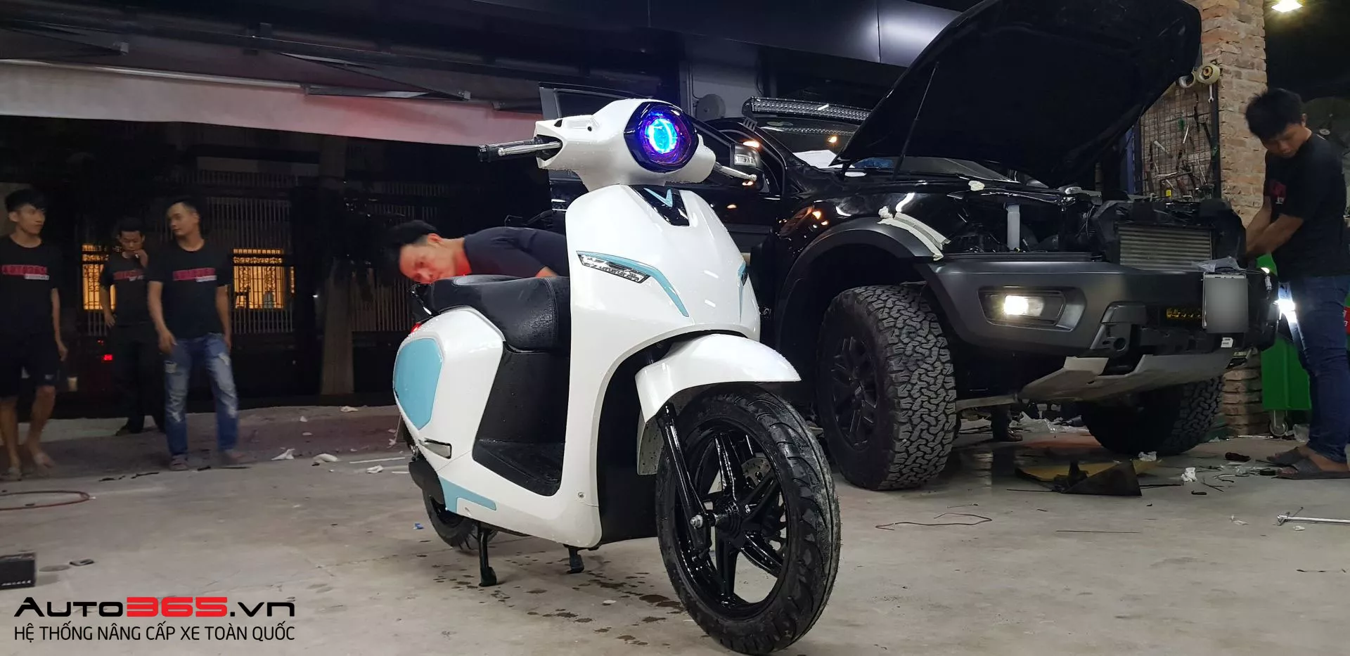 ĐỘ ĐÈN XE MÁY ĐÚNG CÁCH