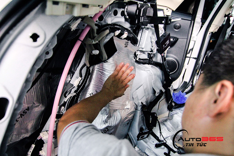 VÌ SAO NÊN ỐP CÁCH ÂM  Ô TÔ