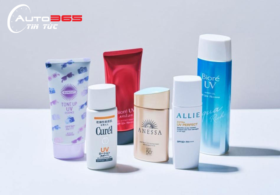 sử dụng kem chống nắng để bảo vệ con khỏi tia cực tím