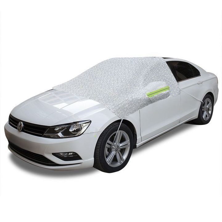 Trang bị tấm bạt phủ xe có thể giúp xe mát hơn khi để dưới trời nắng