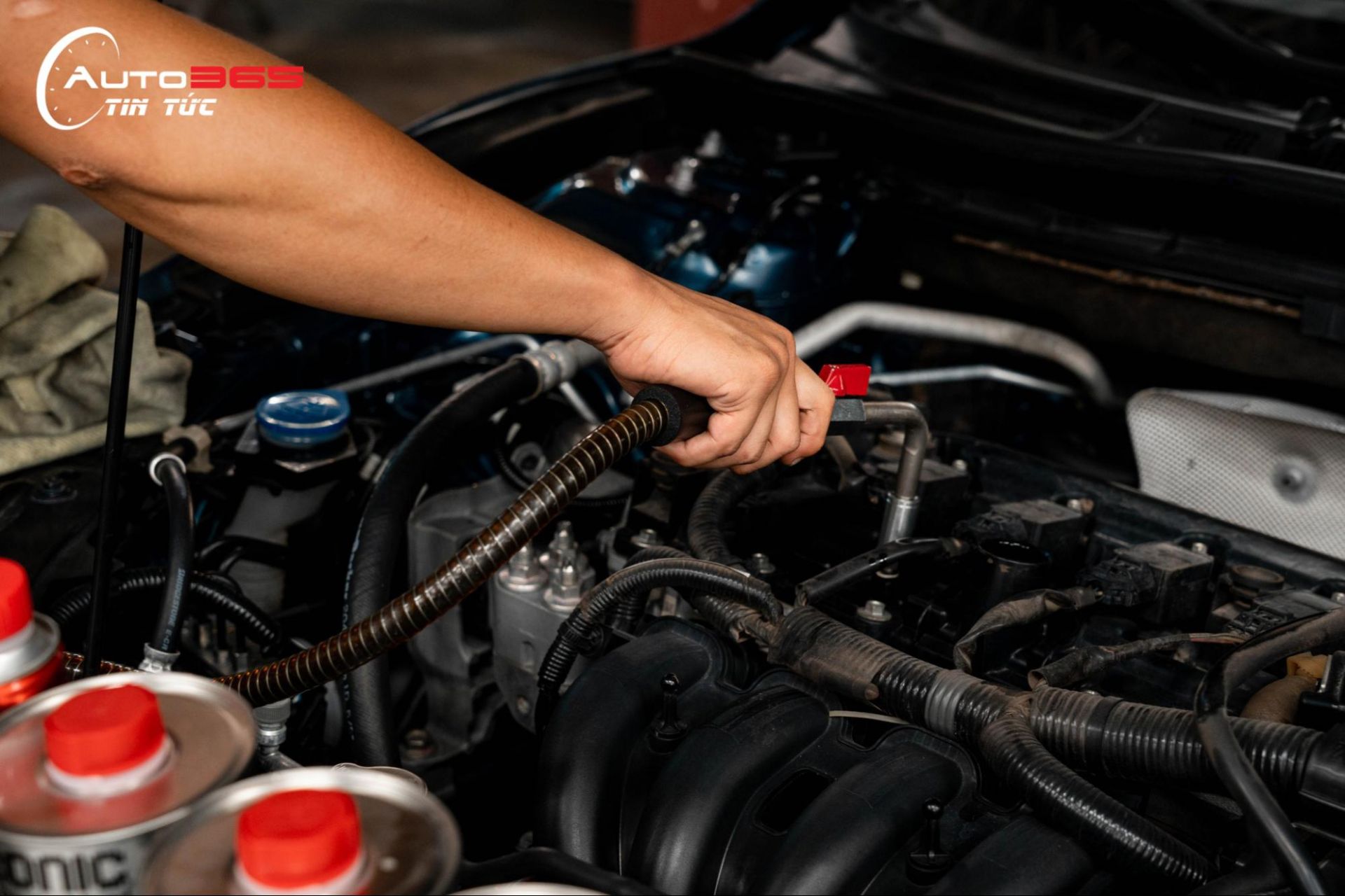 Vai trò của nhớt cho ô tô? Bao lâu thì nên thay nhớt cho ô tô?