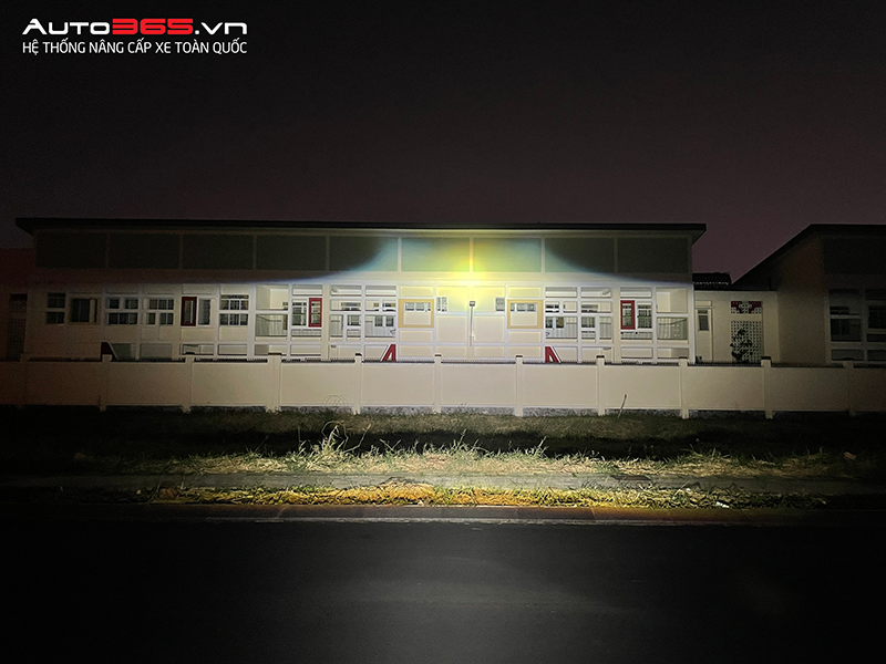 Ánh sáng PhaPha combo bi LED X-Light V20 New