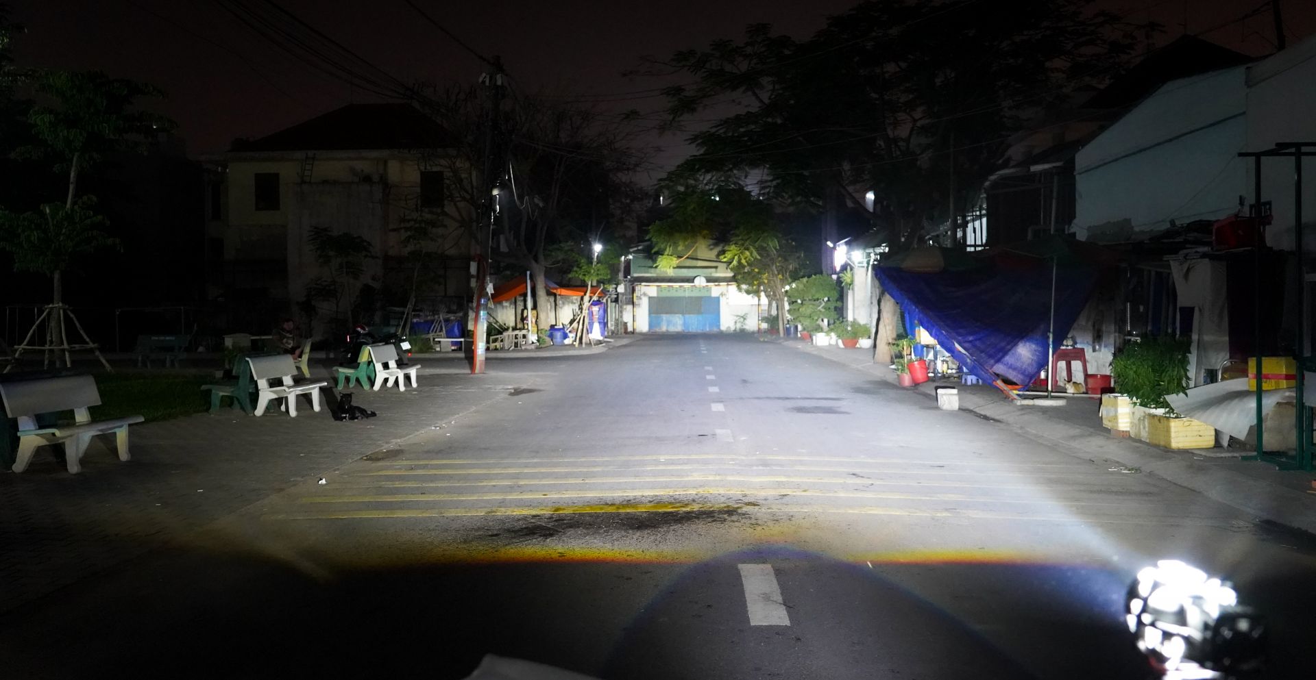 Top những mẫu đèn laser “xóa cận” cho xe hơi