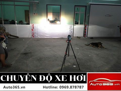 Nang Cap Den Audi Q5 Voi XENON OSRAM CBI Va BALLAST OSRAM 48W HYUNDAI SANTAFE 3