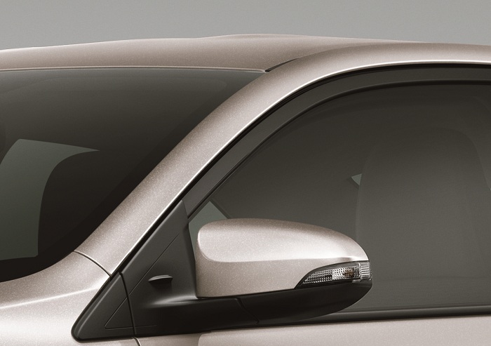 Gap Guong Len Kinh Toyota H