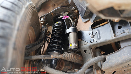 ford-ranger-wildtrak-nang-cap-phuoc-old-man-emu-bp51-1.JPG