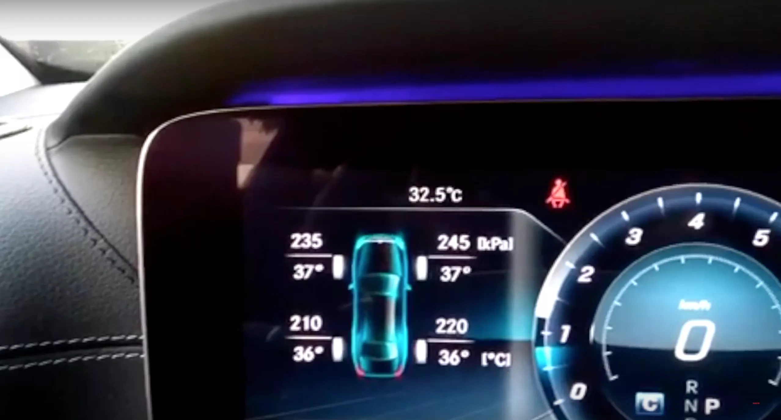 Cảm biến áp suất lốp cho Mercedes - Nâng cấp Option không thể thiếu cho xe hơi