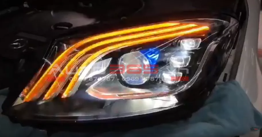 Mercedes S nâng cấp đèn pha và đèn hậu lên bản S450 Class - Hình 1