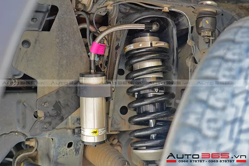 LẮP PHUỘC GIẢM XÓC BP-51 CHO MAZDA BT-50 - Hình 1