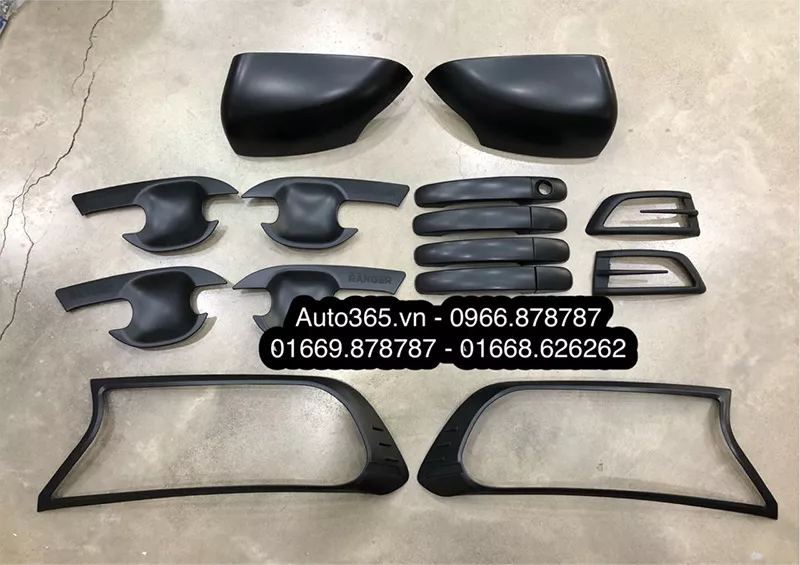 TRỌN BỘ ỐP TRANG TRÍ PHỤ KIỆN ĐEN TRƠN CHO FORD RANGER - Hình 1