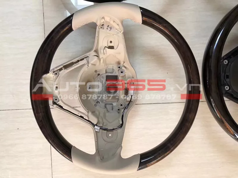 Vô lăng Mercedes S Class W222 808 - Hình 1