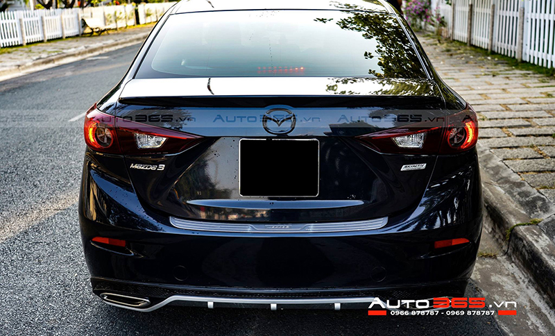 do-den-mazda-3%20_10_.jpg