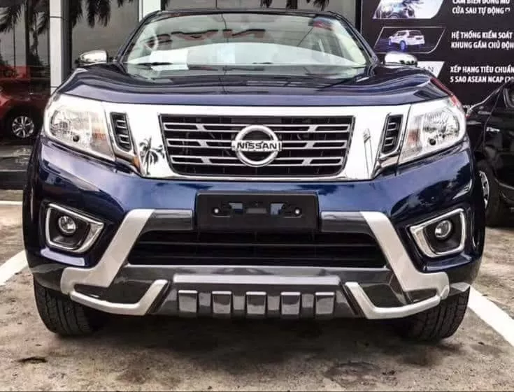 Nâng cấp body lips Nissan Navara VL Premium - Hình 1