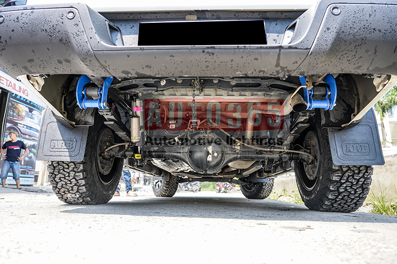 Cùm Nhíp JS1 Thái Lan chống giật cho xe Ford ranger nói chung và BI-TURBO nói riêng