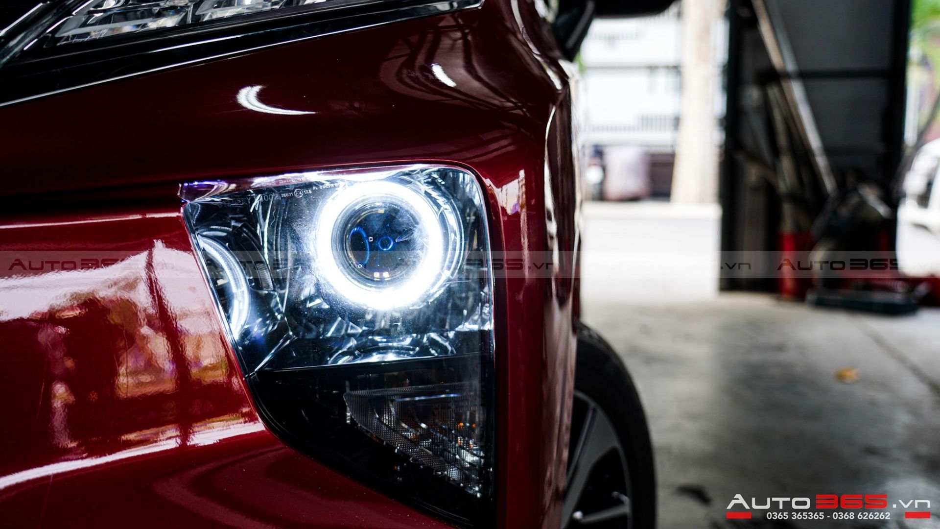 Những mẫu đèn tăng sáng vừa ra mắt tại Auto365