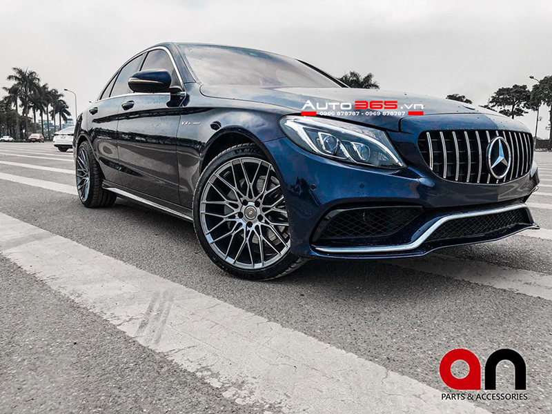 Mercedes C63 Amg (2)
