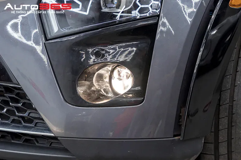 Cụm đèn gầm phía trước VinFast VF6 trước khi nâng cấp tại Auto365