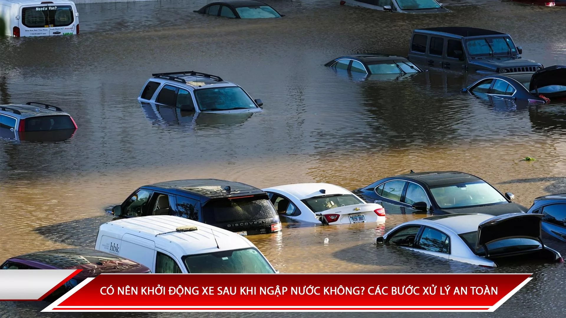 Có nên khởi động lại xe sau khi ngập nước? Các bước xử lý an toàn