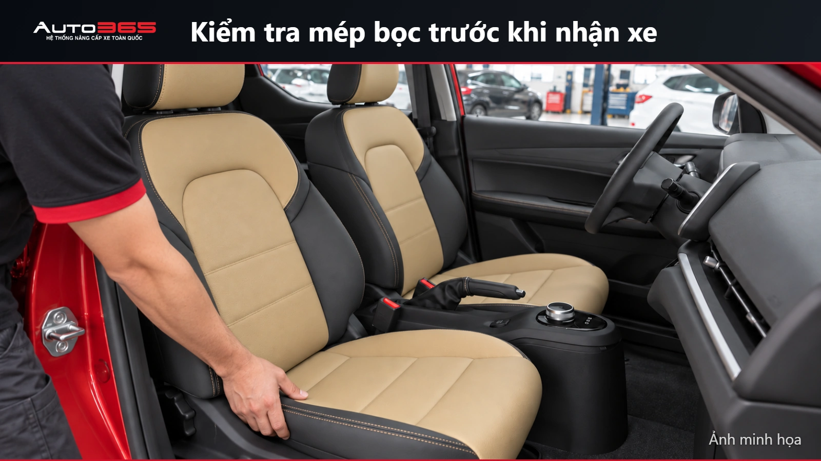 Ảnh minh họa source-based mockup kỹ thuật viên kiểm tra mép bọc ghế Herio Green trong xưởng, không phải ảnh thi công thật