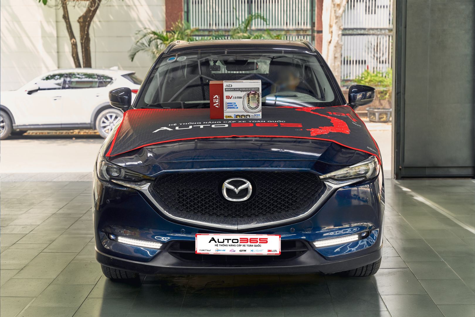 Mazda CX-5 sau khi lắp bi gầm AES SV 2.0 Max, góc chụp toàn xe