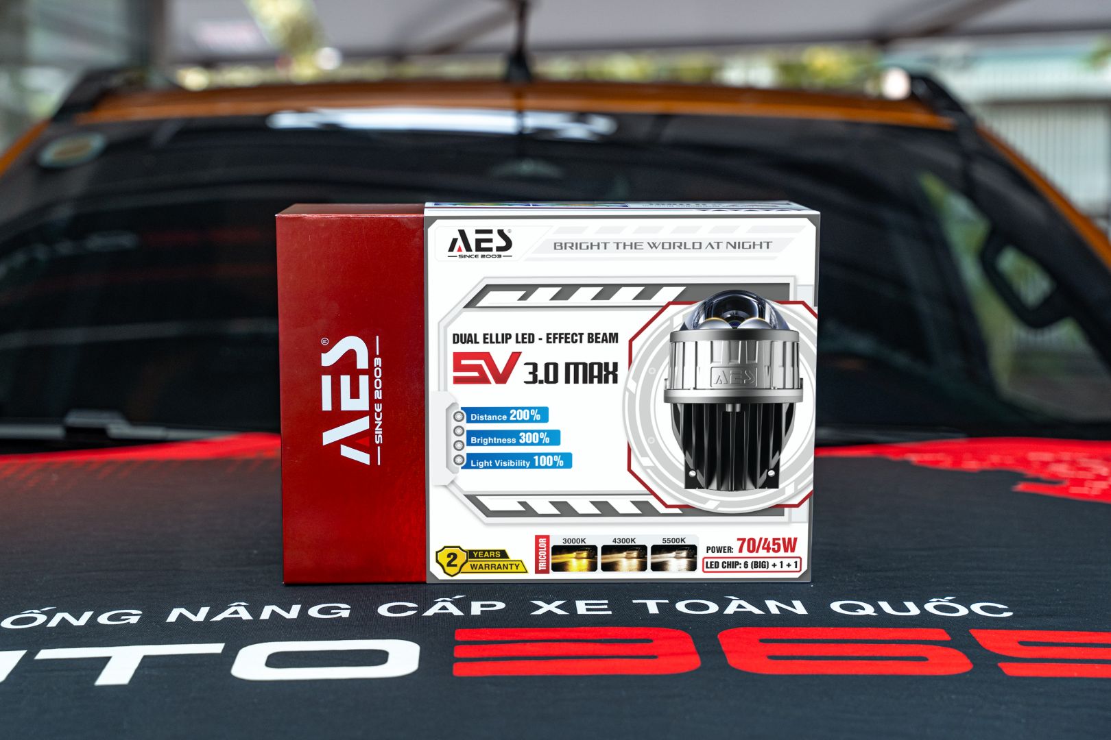 Cận cảnh hộp đèn AES SV 3.0 Max trên xe Mitsubishi Triton