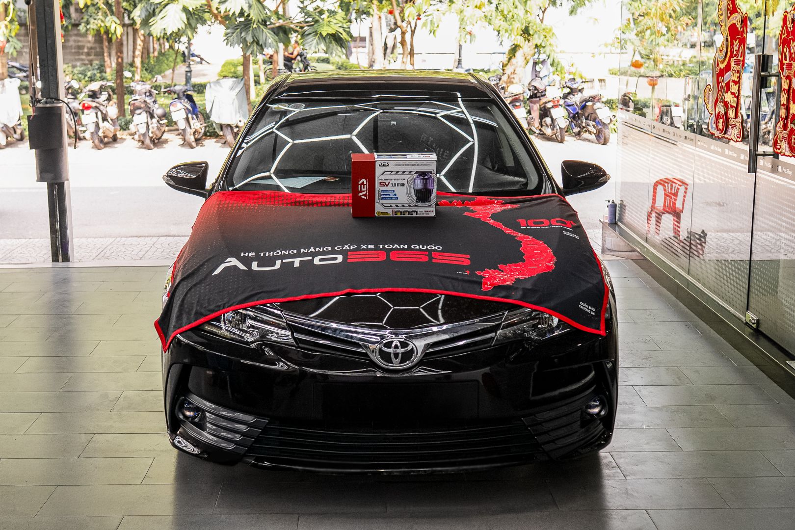 Bi gầm AES SV 3.0 Max trên Toyota Camry, góc chụp toàn xe