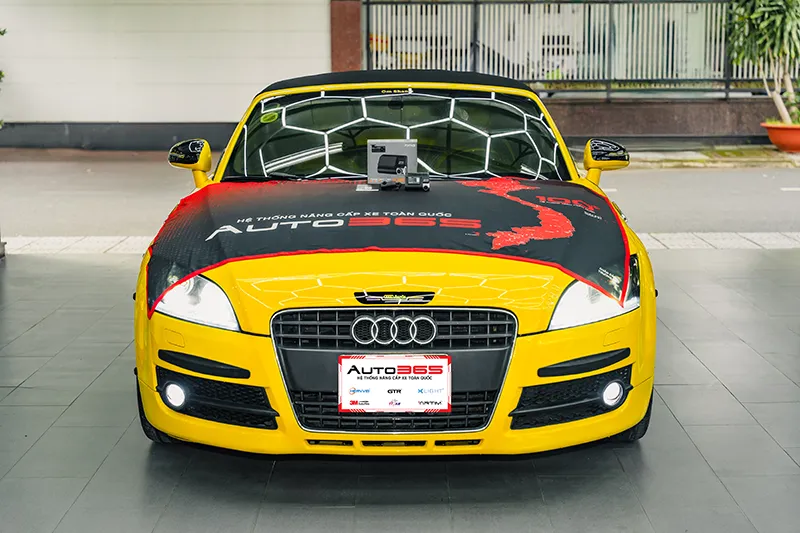 Audi TT Roadster 2014 tại Auto365 trong ca lắp camera hành trình 70mai A800SE