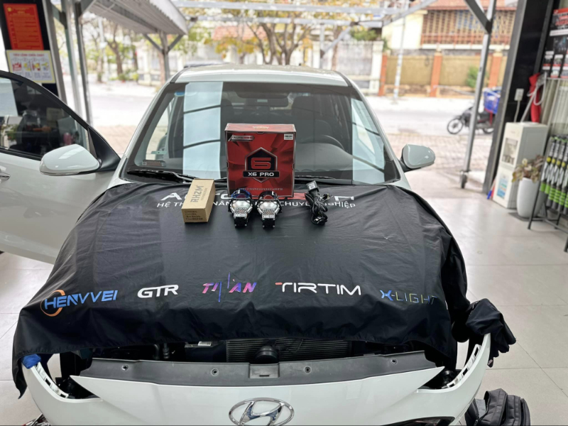 Nâng cấp đèn xe ô tô tại Auto365 Quảng Ninh