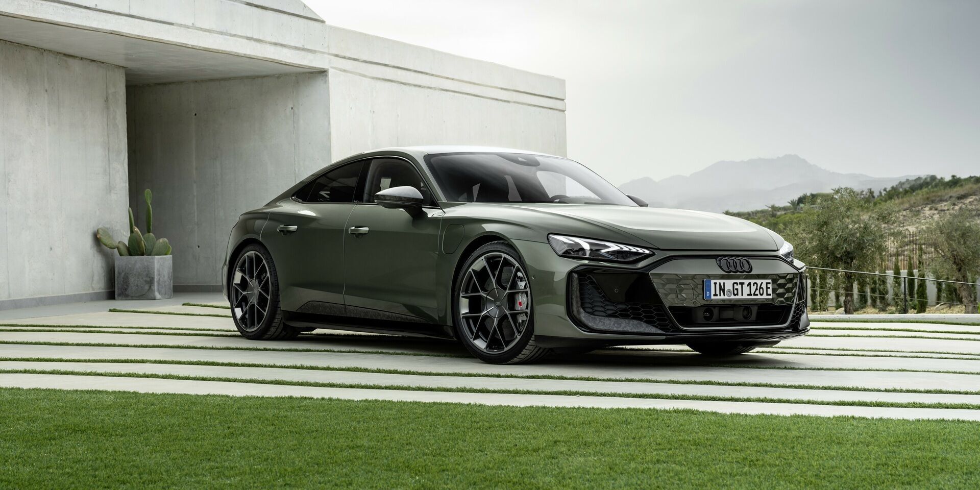 bang-gia-xe-o-to-audi-ag-thang-5.jpg