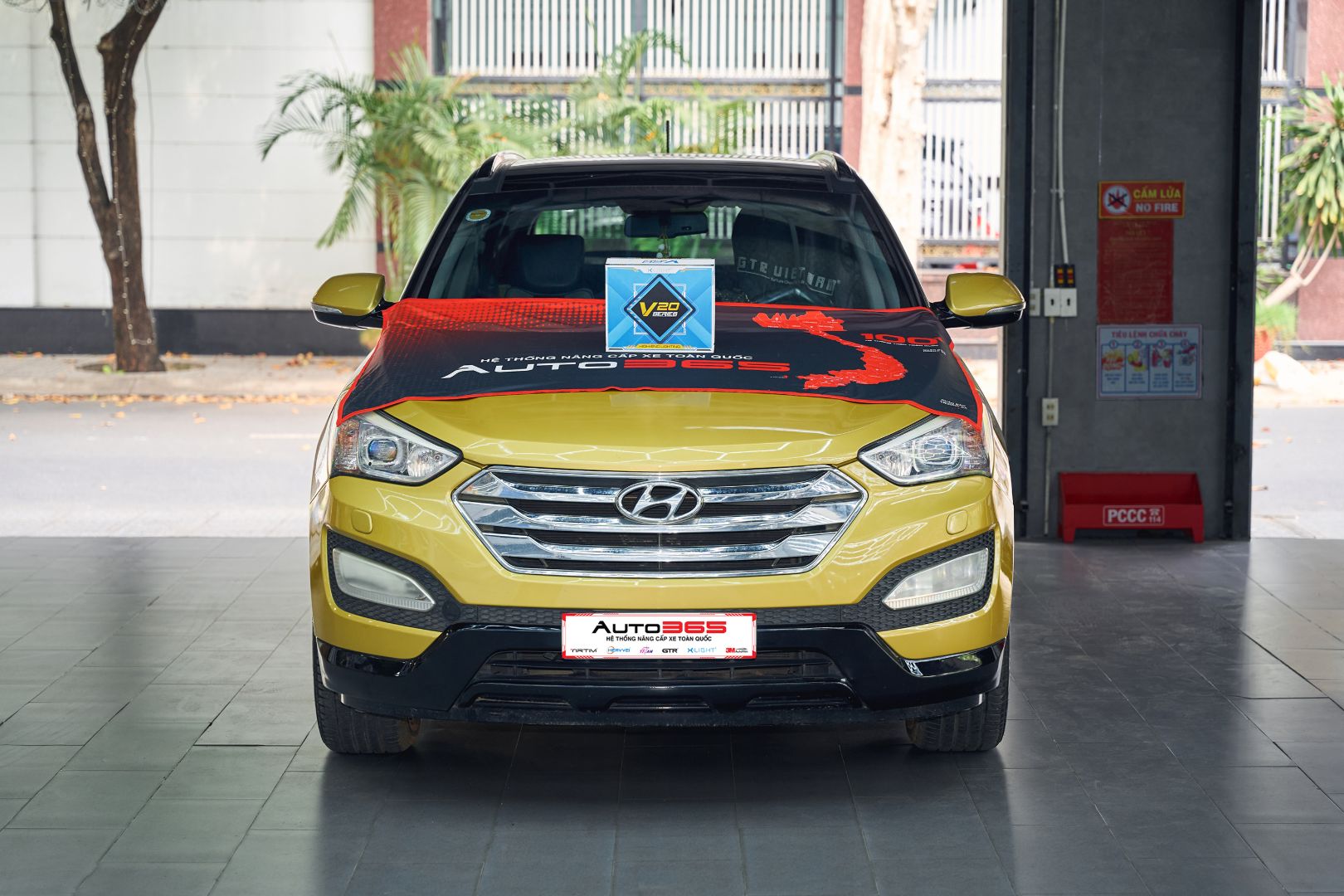 Hyundai Santa Fe nâng cấp bi LED X-Light V20 Square tại Auto365.vn - Trụ Sở Chính