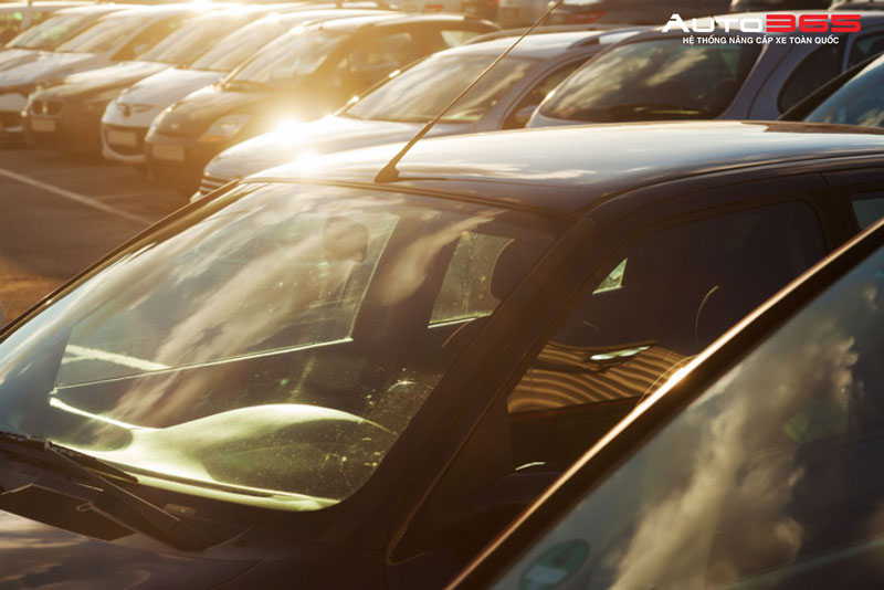 bi-quyet-giu-cabin-xe-luon-mat-me-khi-do-duoi-nang-he-2026 (4).jpg