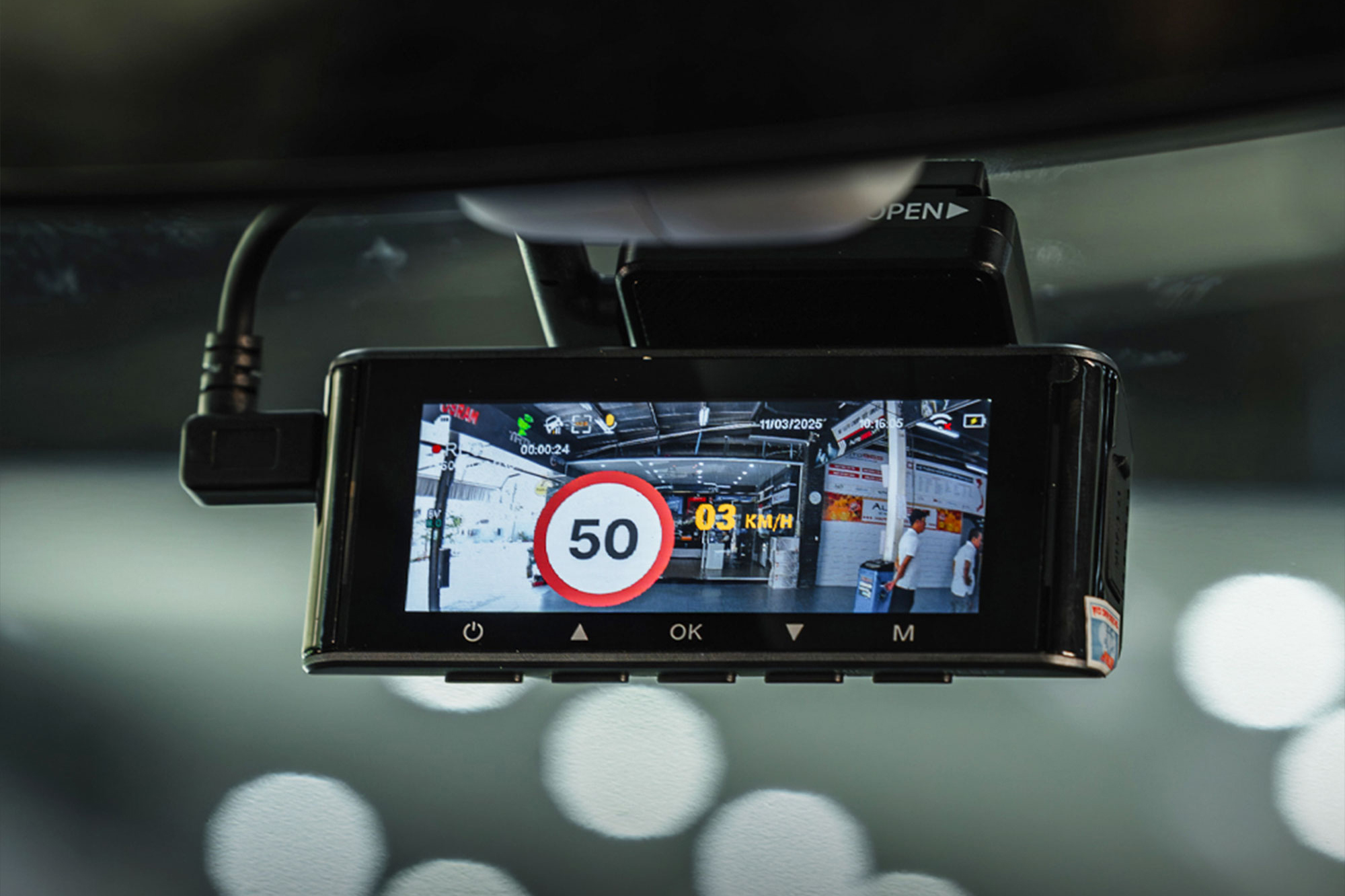 camera-tich-ho-gps-1.jpg