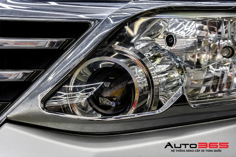 Auto365vn Can Canh Den X Light V20 New Tren Toyota Fortunerjpg Img 6a472bee47b546.56802099 Auto365vn