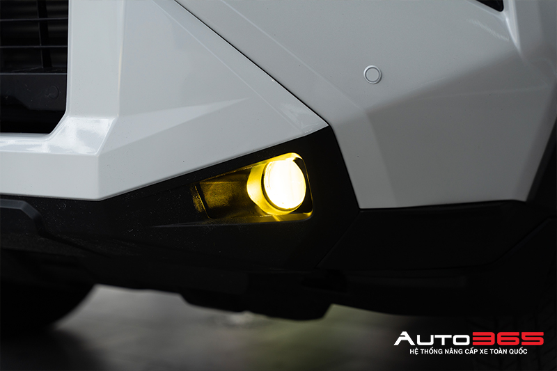 Auto365vn Cau Hinh Toyota Hilux Lap Xlight 301 V2 Img 6a5da08b57dfd6.43710363