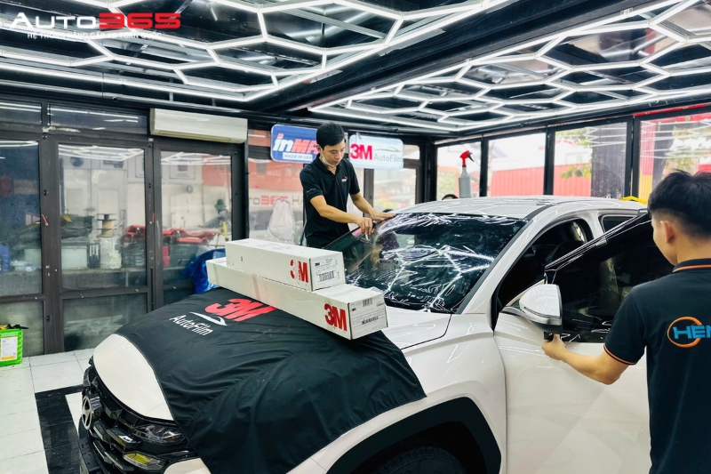 dan-phim-cach-nhiet-chinh-hang-tai-auto365-ha-nam.jpg
