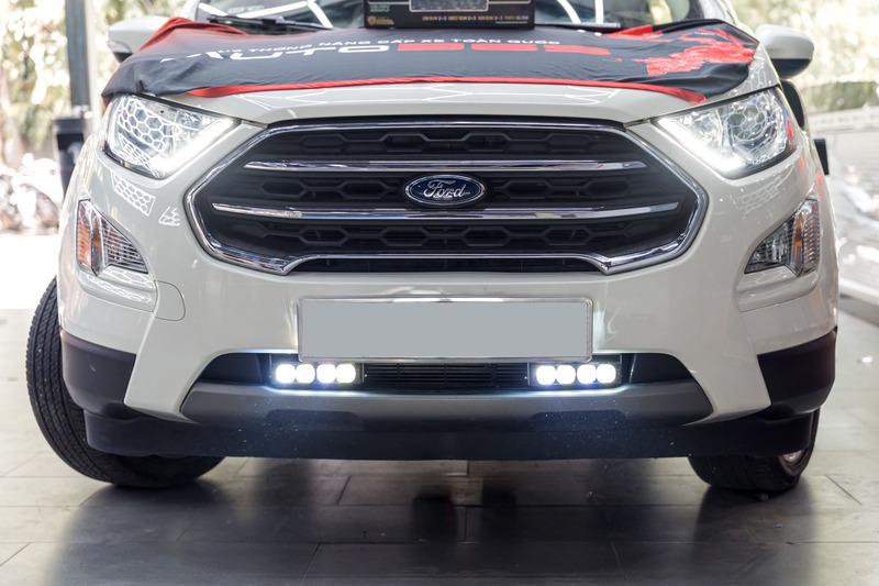 Auto365vn Den Gam Dang Roi Titan M40 Ultra V2 Cho Ford Ecosport 7jpg Img 6a45e4526acfa2.81028018 Auto365vn