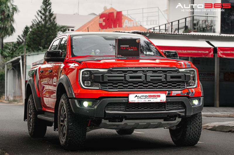 do-den-cho-xe-ban-tai-tang-tinh-tham-my-va-an-toan (2).jpg