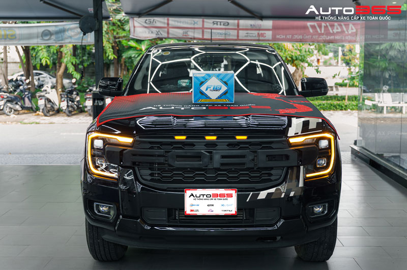 do-den-cho-xe-ban-tai-tang-tinh-tham-my-va-an-toan (5).jpg