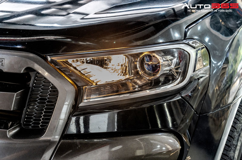 do-den-cho-xe-ban-tai-tang-tinh-tham-my-va-an-toan (6).jpg