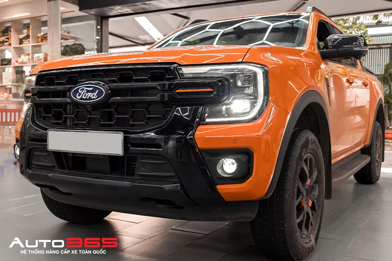 Ford Ranger Wildtrak 2026 hoàn thiện lắp X-Light F10 Turbo V2 