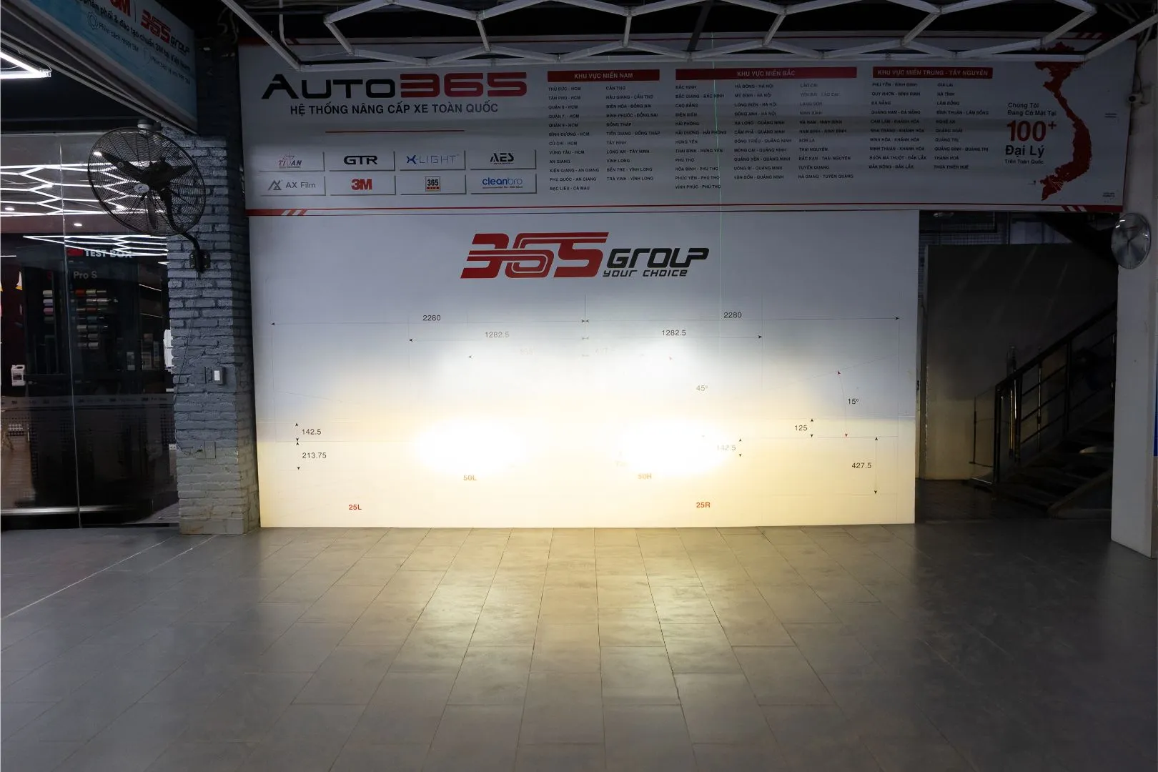 Vùng sáng Pha 3000K của AES SV 3.0 Max trên Ranger XLS 2020 sau căn chỉnh tại xưởng.