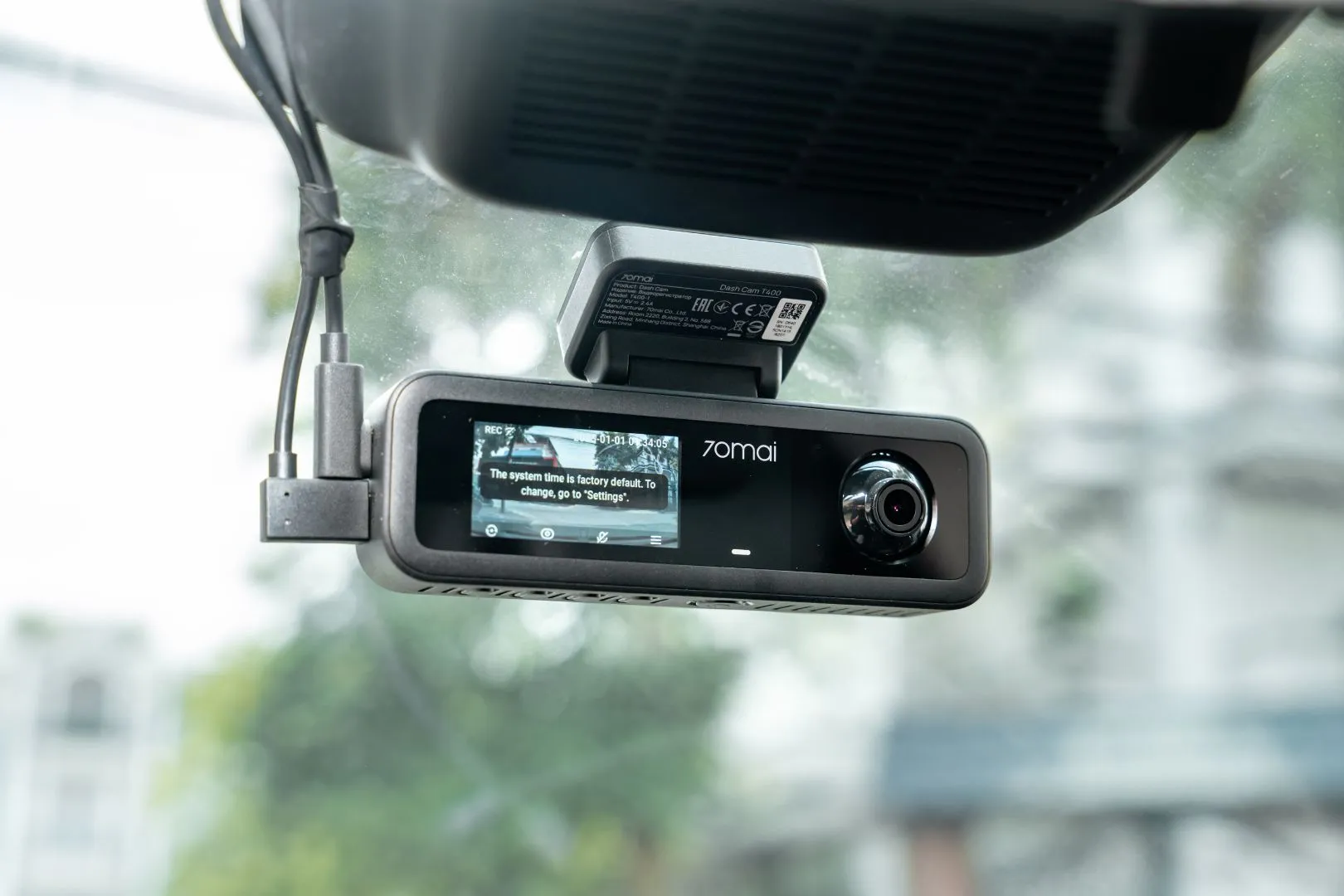 Chi tiết Honda City RS 2021 lắp camera hành trình 70mai T400 Set, góc chính diện