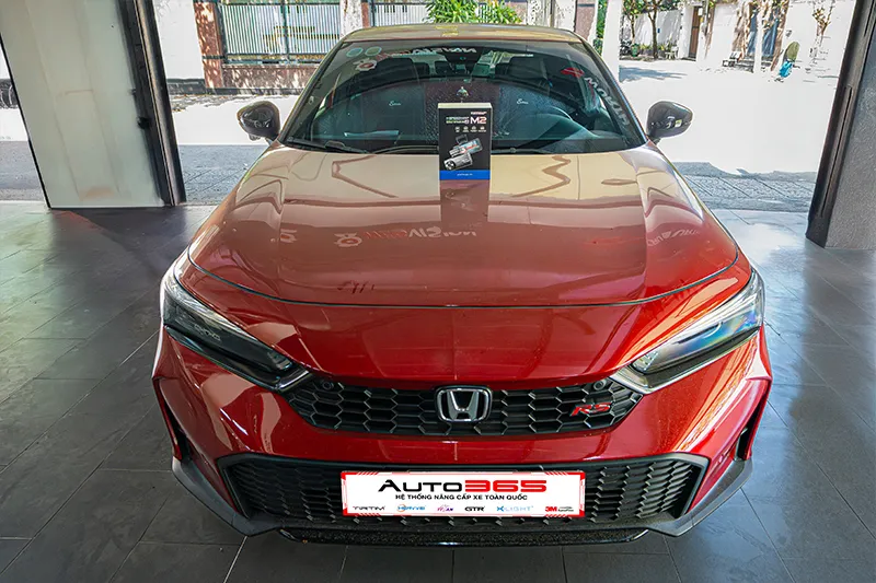 Hộp Vietmap Speedmap M2 trên chiếc Honda Civic trong ca lắp