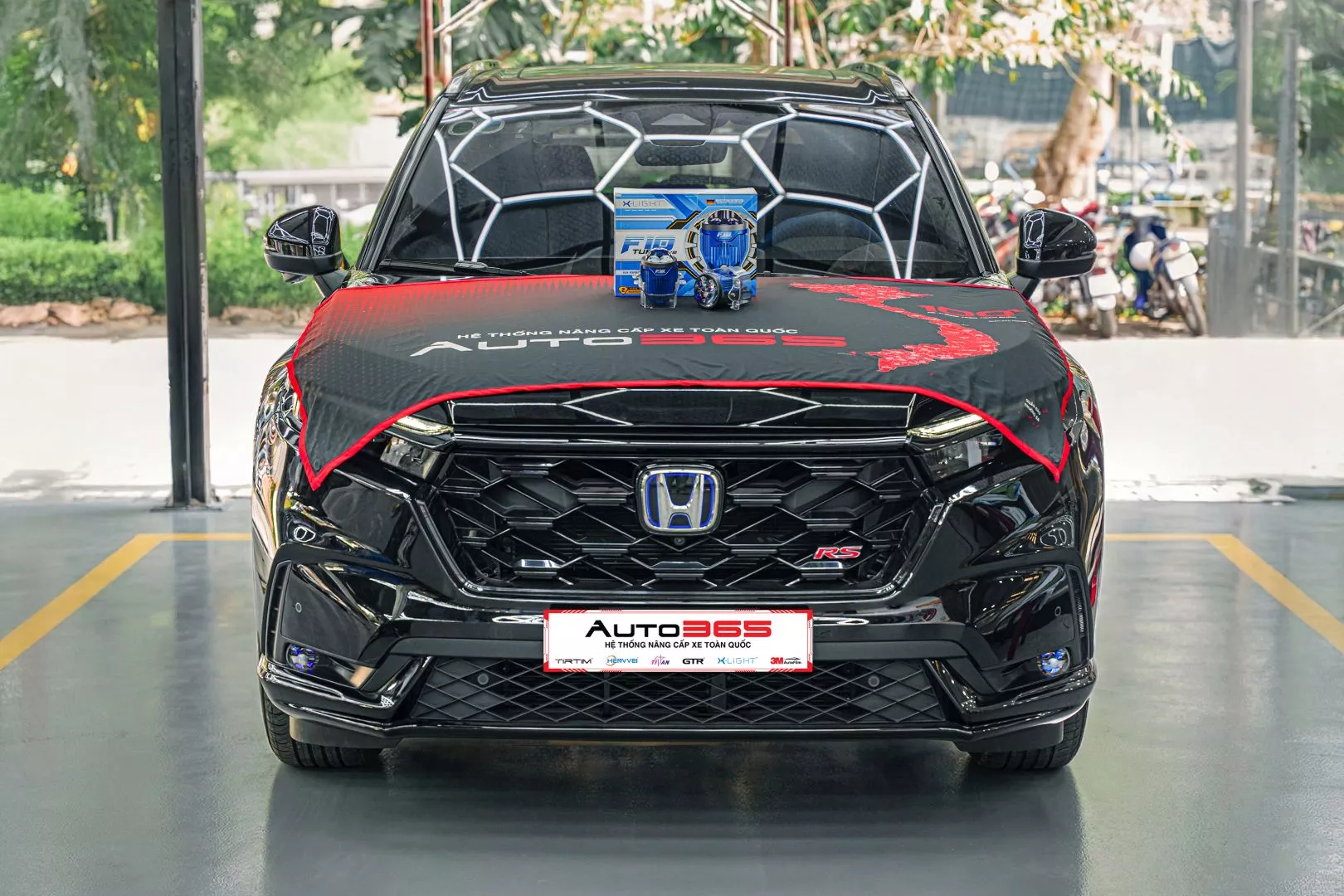 Honda CR-V 2024 khi nâng cấp X-Light F10 Turbo V2, toàn xe chính diện