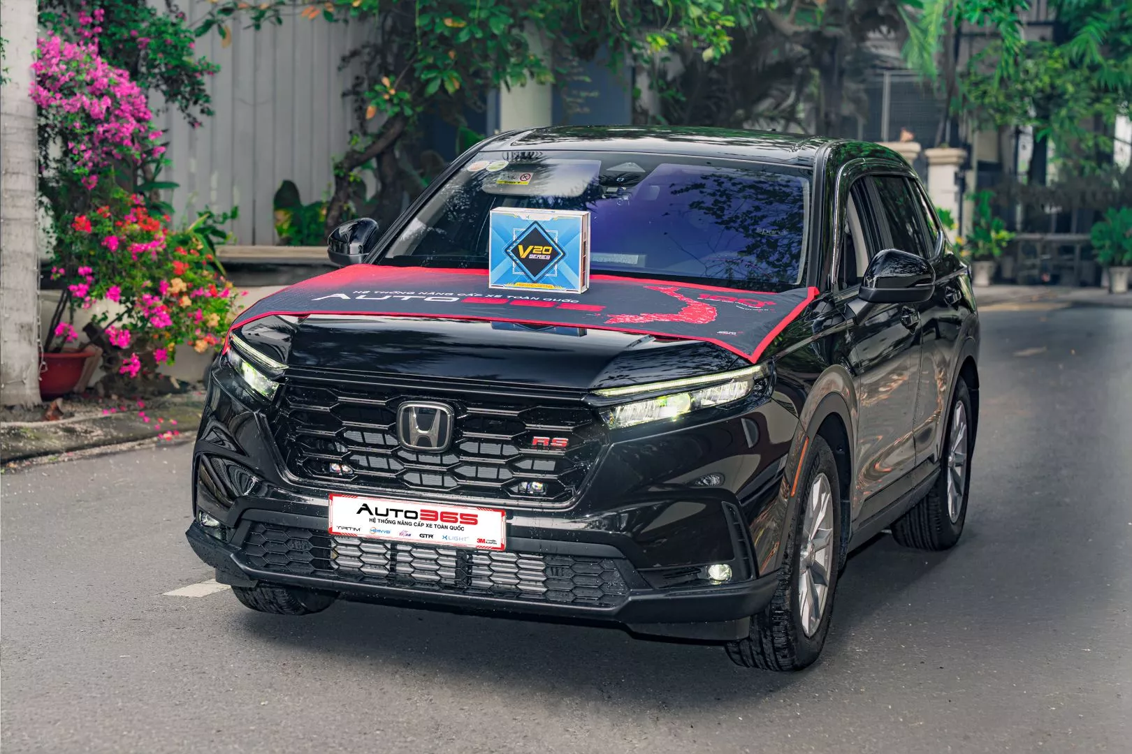 Honda CR-V e:HEV RS 2024 khi nâng cấp X-Light V20 Square, toàn xe góc bên phải