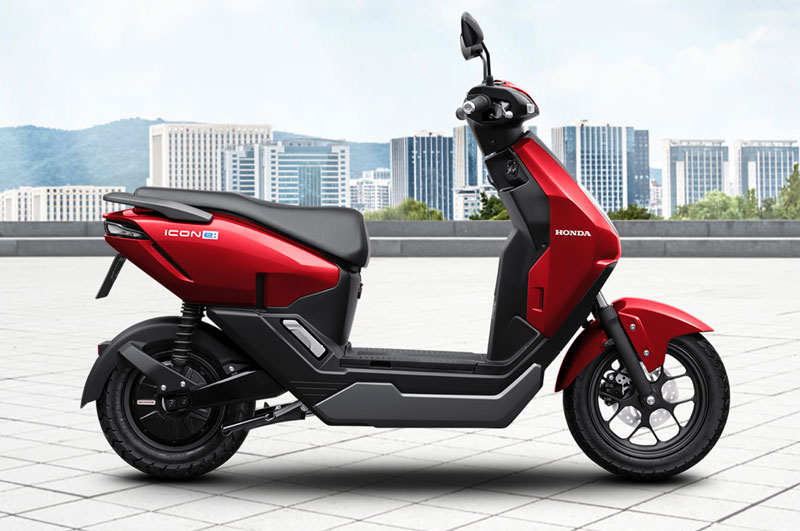 honda-icon-e-tiep-tuc-ha-gia-manh-cham-nguong-xe-dien-pho-thong (1).jpg